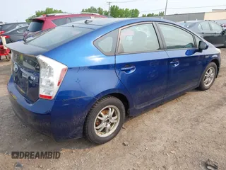2010 Toyota Prius II z VIN JTDKN3DU9A0014389, wystawiony jako IAAI lot #42420550 z przebiegiem 220 556 mil mil oraz . Historia ofert i sprzedaży dostępna na DreamBid. Obrazek 4.