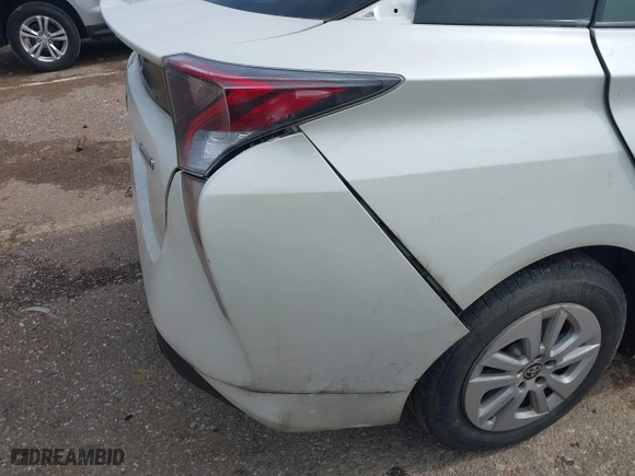 2016 Toyota Prius Two with VIN JTDKBRFU3G3523524, listed as a IAAI auction lot 42077253 with 293,150 mi miles. Bid and sale history available at carsss.com. Image 19.