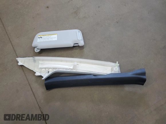 2020 Toyota Prius LE with VIN JTDKARFP6L3131029, listed as a Copart auction lot 59890525 with 155,425 mi miles and Salvage title. Bid and sale history available at DreamBid. Image 12.