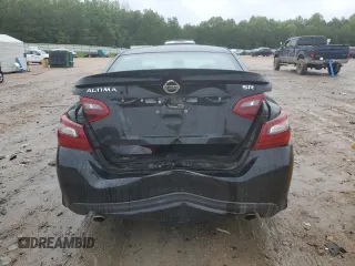 2017 Nissan Altima SR z VIN 1N4AL3AP1HC121905, wystawiony jako Copart lot #58367785 z przebiegiem 169 329 mil mil oraz Szkoda całkowita • Salvage title. Historia ofert i sprzedaży dostępna na DreamBid. Obrazek 6.