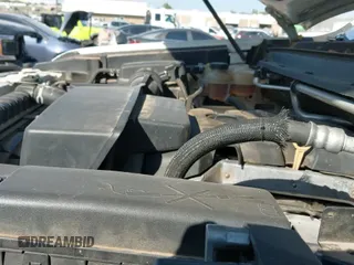 2015 Chevrolet Colorado 2WD LT z VIN 1GCHSBEA7F1154072, wystawiony jako IAAI lot #43338424 z przebiegiem 219 618 mil mil oraz . Historia ofert i sprzedaży dostępna na DreamBid. Obrazek 19.