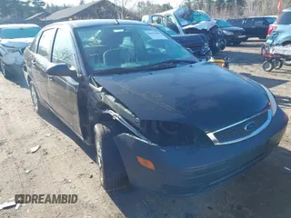 2007 Ford Focus S with VIN 1FAHP34N07W166828, listed as a IAAI auction lot 41992308 with 143,169 mi miles and . Bid and sale history available at carsss.com. Image 1.