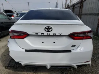 2023 Toyota Camry SE with VIN 4T1G11AK0PU779075, listed as a Copart auction lot 50642705 with 16,392 mi miles and Salvage Title. Bid and sale history available at DreamBid. Image 6.