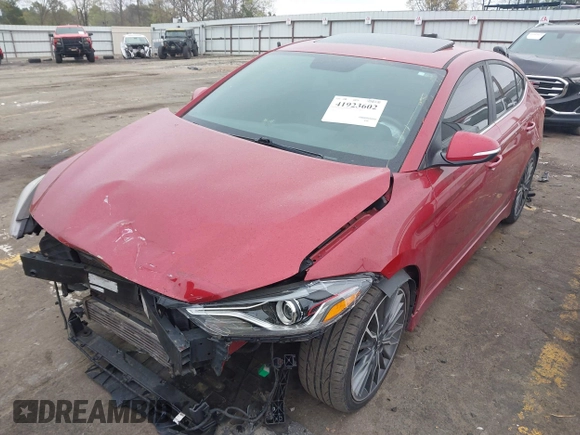 2018 Hyundai Elantra Sport с VIN KMHD04LB3JU498156, выставлен на аукционе IAAI как лот 41923602 с пробегом 175 000 миль миль и . История ставок и продаж доступна на DreamBid. Изображение 17.