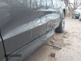 2022 Volvo XC60 Momentum с VIN YV4L12RK5N1051289, выставлен на аукционе IAAI как лот 41139997 с пробегом 28 028 миль миль и . История ставок и продаж доступна на DreamBid. Изображение 17.