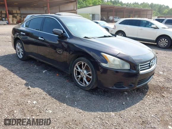 2013 Nissan Maxima S z VIN 1N4AA5AP4DC811689, wystawiony jako IAAI lot #42375651 z przebiegiem 171 523 mil mil oraz . Historia ofert i sprzedaży dostępna na DreamBid. Obrazek 1.