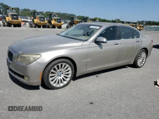 2009 BMW 7 Series 750i с VIN WBAKA835X9CY35026, выставлен на аукционе Copart как лот 54975065 с пробегом 106 829 миль миль и Чистый • Clean title. История ставок и продаж доступна на DreamBid. Изображение 1.