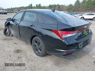 2022 Hyundai Elantra SEL z VIN KMHLS4AG8NU340311, wystawiony jako IAAI lot #42041259 z przebiegiem 37 144 mil mil oraz . Historia ofert i sprzedaży dostępna na DreamBid. Obrazek 3.