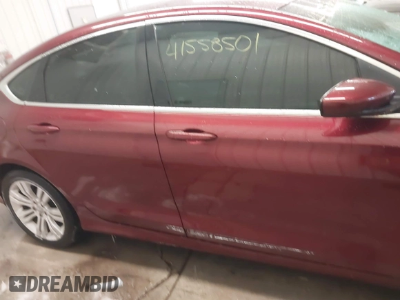 2015 Chrysler 200 Limited with VIN 1C3CCCAB0FN526585, listed as a IAAI auction lot 41558501 with 150,100 mi miles. Bid and sale history available at carsss.com. Image 12.
