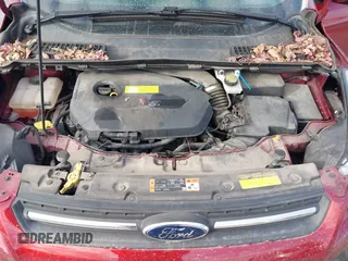 2016 Ford Escape SE with VIN 1FMCU0GX5GUA10252, listed as a IAAI auction lot 41686745 with 37,000 mi miles. Bid and sale history available at carsss.com. Image 10.