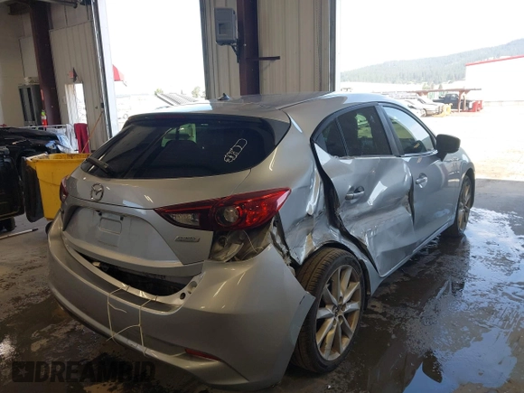 2017 Mazda 3 Touring с VIN 3MZBN1L77HM117184, выставлен на аукционе IAAI как лот 42460172 с пробегом 84 694 миль миль и . История ставок и продаж доступна на DreamBid. Изображение 4.