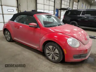 2013 Volkswagen Beetle 2.5L with VIN 3VW5P7AT6DM828881, listed as a Copart auction lot 49678935 with 148,576 mi miles and Salvage Title. Bid and sale history available at DreamBid. Image 4.