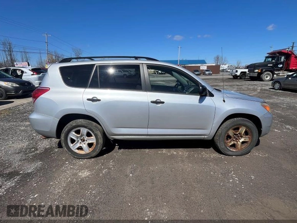 2006 Toyota RAV4 with VIN JTMBD33V165036541, listed as a IAAI auction lot 41918053 with 137,865 mi miles. Bid and sale history available at carsss.com. Image 12.