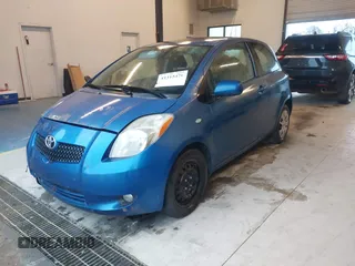 2008 Toyota Yaris with VIN JTDJT923785169700, listed as a IAAI auction lot 41315476 with 298,279 mi miles. Bid and sale history available at carsss.com. Image 2.