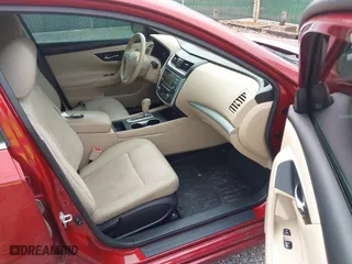 2016 Nissan Altima 2.5 SL with VIN 1N4AL3AP1GC241038, listed as a IAAI auction lot 41871788 with 114,417 mi miles. Bid and sale history available at carsss.com. Image 5.