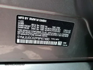 2023 BMW X5 M z VIN 5YMJU0C02P9P67480, wystawiony jako Copart lot #47676403 z przebiegiem 2 242 mil mil oraz . Historia ofert i sprzedaży dostępna na DreamBid. Obrazek 14.