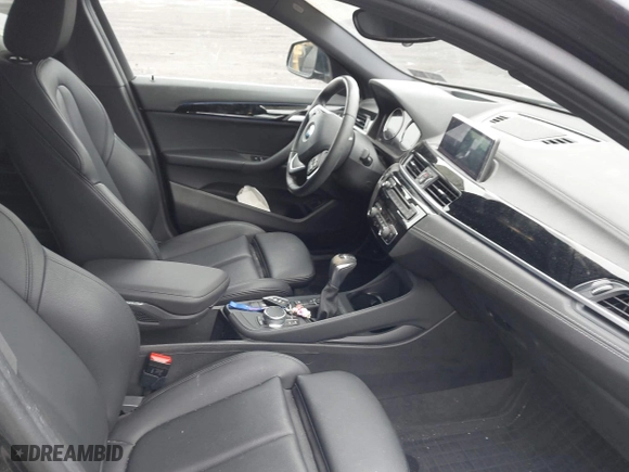 2019 BMW X2 xDrive28i with VIN WBXYJ5C50K5N03198, listed as a IAAI auction lot 41999528 with 28,949 mi miles. Bid and sale history available at carsss.com. Image 5.