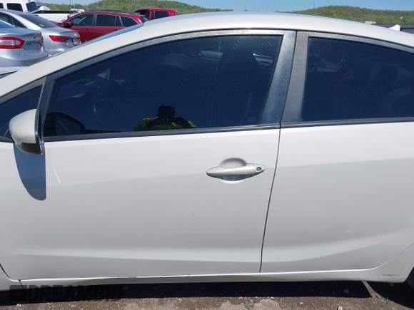 2015 Kia Forte LX with VIN KNAFK4A64F5341781, listed as a IAAI auction lot 42006968 with 219,151 mi miles and . Bid and sale history available at carsss.com. Image 14.