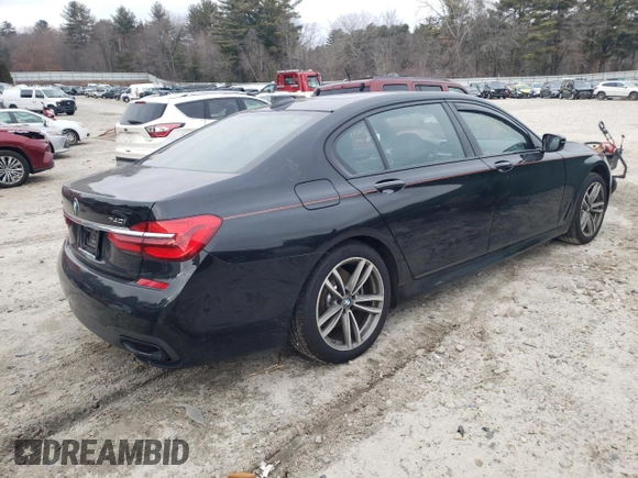 2019 BMW 7 Series 740i xDrive with VIN WBA7E4C52KGV70538, listed as a Copart auction lot 39724903 with 37,137 mi miles. Bid and sale history available at carsss.com. Image 3.