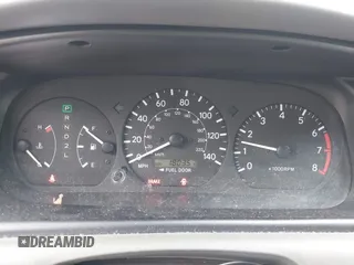 2001 Toyota Camry CE z VIN 4T1BG22K31U097733, wystawiony jako IAAI lot #42276687 z przebiegiem 180 357 mil mil oraz . Historia ofert i sprzedaży dostępna na DreamBid. Obrazek 7.