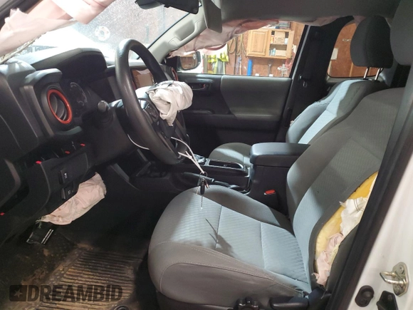 2020 Toyota Tacoma SR with VIN 3TYSX5EN1LT002710, listed as a Copart auction lot 59847435 with 82,341 mi miles and Salvage title. Bid and sale history available at DreamBid. Image 7.
