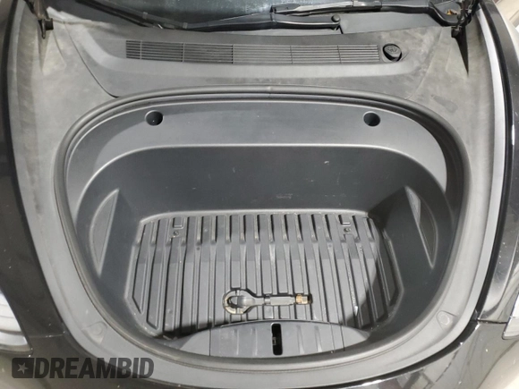 2023 Tesla Model 3 z VIN 5YJ3E1EA1PF452122, wystawiony jako Copart lot #63576995 z przebiegiem 104 907 mil mil oraz Czysty tytuł • Clean title. Historia ofert i sprzedaży dostępna na DreamBid. Obrazek 11.