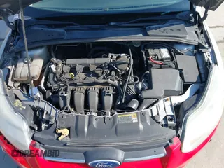 2012 Ford Focus SE с VIN 1FAHP3F22CL207300, выставлен на аукционе IAAI как лот 41680715 с пробегом 161 083 миль миль и . История ставок и продаж доступна на DreamBid. Изображение 10.