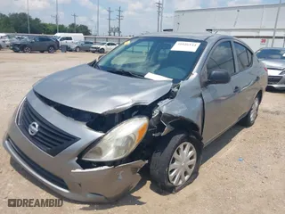 2014 Nissan Versa SV with VIN 3N1CN7AP8EL845193, listed as a IAAI auction lot 39926144 with 140,951 mi miles. Bid and sale history available at carsss.com. Image 6.