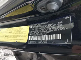2006 Lexus RX 400h with VIN JTJGW31U560001666, listed as a IAAI auction lot 42257070 with 267,244 mi miles and . Bid and sale history available at DreamBid. Image 9.