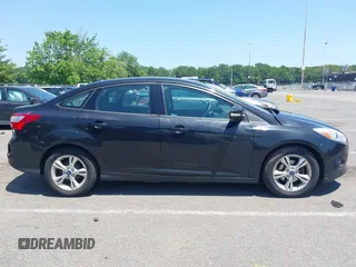 2013 Ford Focus SE с VIN 1FADP3F2XDL368493, выставлен на аукционе IAAI как лот 42569959 с пробегом 85 313 миль миль и . История ставок и продаж доступна на DreamBid. Изображение 13.