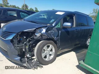 2017 Toyota Sienna LE Auto Access Seat with VIN 5TDKZ3DC3HS869446, listed as a IAAI auction lot 41828033 with 61,082 mi miles and . Bid and sale history available at DreamBid. Image 14.