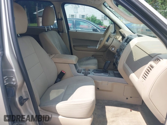 2012 Ford Escape XLT with VIN 1FMCU0D77CKB01050, listed as a IAAI auction lot 42513535 with 190,526 mi miles and . Bid and sale history available at DreamBid. Image 5.