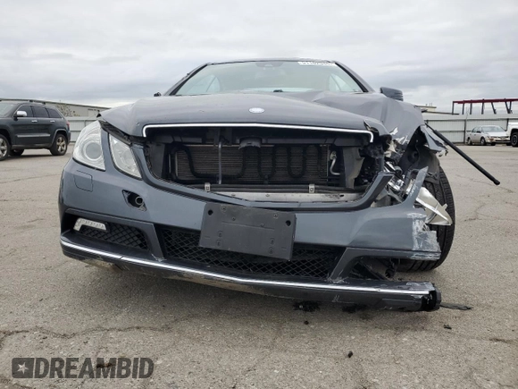 2010 Mercedes-Benz E 350 z VIN WDDKJ5GB0AF039816, wystawiony jako Copart lot #51102945 z przebiegiem 91 088 mil mil oraz Szkoda całkowita • Salvage title. Historia ofert i sprzedaży dostępna na DreamBid. Obrazek 5.