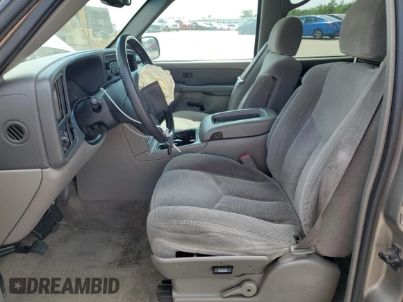 2003 Chevrolet Tahoe LS с VIN 1GNEC13V23J203066, выставлен на аукционе Copart как лот 52641765 с пробегом 273 492 миль миль и Списание • Salvage title. История ставок и продаж доступна на DreamBid. Изображение 7.
