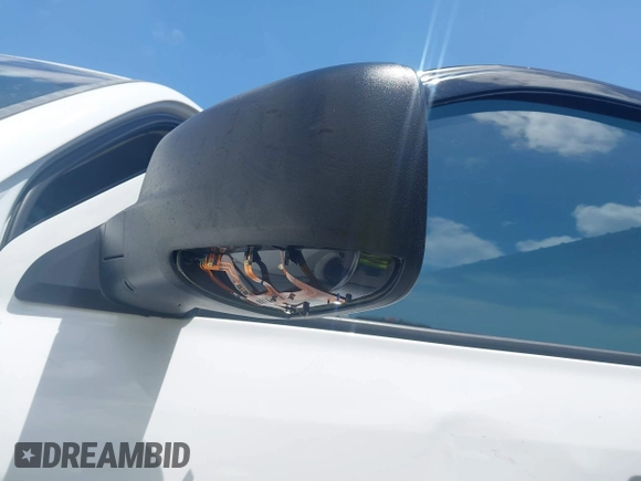 2015 Ram 1500 Lone Star z VIN 1C6RR6LT3FS640083, wystawiony jako IAAI lot #42096590 z przebiegiem 150 536 mil mil oraz . Historia ofert i sprzedaży dostępna na DreamBid. Obrazek 19.