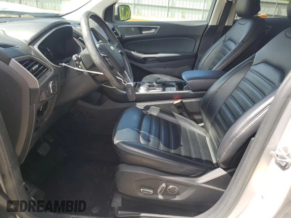 2019 Ford Edge SEL z VIN 2FMPK3J95KBB19621, wystawiony jako Copart lot #56135855 z przebiegiem 67 961 mil mil oraz Szkoda całkowita • Salvage title. Historia ofert i sprzedaży dostępna na DreamBid. Obrazek 7.