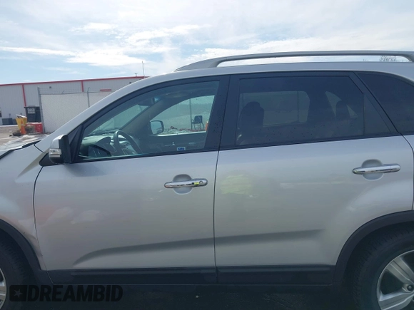 2012 Kia Sorento EX with VIN 5XYKU4A2XCG245584, listed as a IAAI auction lot 41651783 with 64,988 mi miles. Bid and sale history available at carsss.com. Image 14.