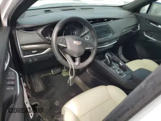 2022 Cadillac XT4 FWD Sport with VIN 1GYFZER44NF118862, listed as a Copart auction lot 44442625 with 14,983 mi miles and Non Repairable. Bid and sale history available at carsss.com. Image 8.