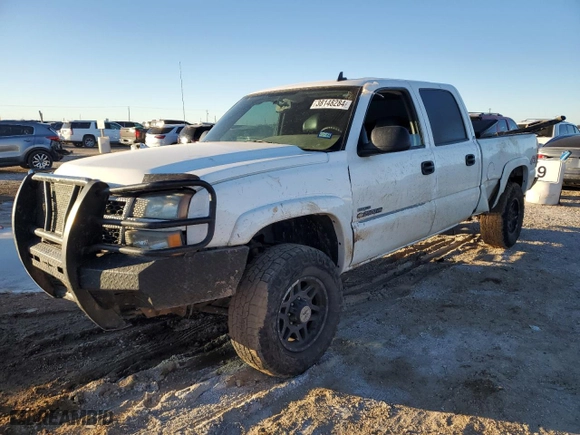 2007 Chevrolet Silverado 2500HD Classic LT3 with VIN 1GCHK23D57F171387, listed as a Copart auction lot 38148284 with 199,822 mi miles and Clean Title. Bid and sale history available at carsss.com. Image 1.