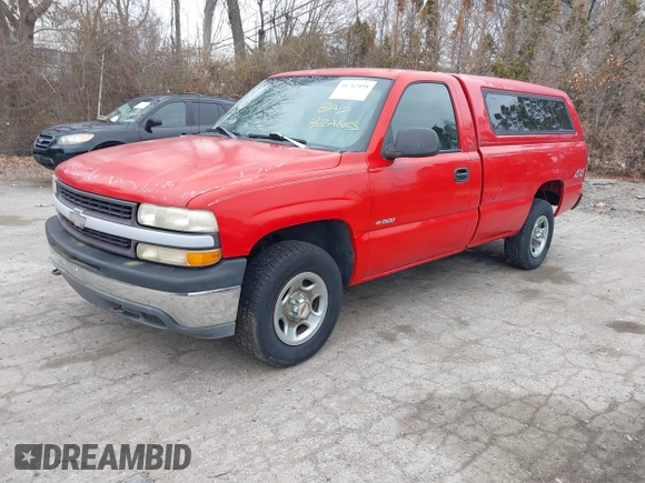 2000 Chevrolet Silverado 1500 with VIN 1GCEK14W2YE201658, listed as a IAAI auction lot 41712498 with 153,333 mi miles. Bid and sale history available at carsss.com. Image 2.