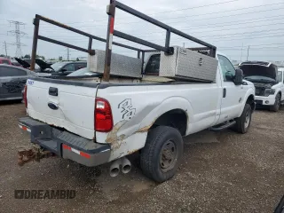 2014 Ford F-250 XL with VIN 1FTBF2BT5EEA89553, listed as a Copart auction lot 63231845 with 429,510 mi miles and Clean title. Bid and sale history available at DreamBid. Image 3.