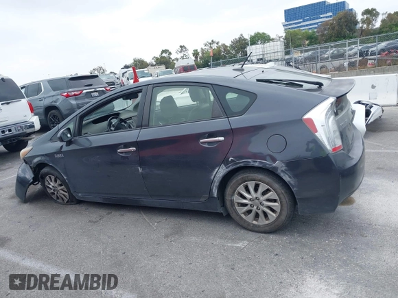 2012 Toyota Prius with VIN JTDKN3DP8C3015254, listed as a IAAI auction lot 42359236 with 170,083 mi miles and . Bid and sale history available at DreamBid. Image 14.