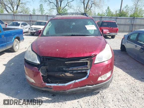 2011 Chevrolet Traverse 1LT z VIN 1GNKRGED7BJ309147, wystawiony jako IAAI lot #42104809 z przebiegiem 164 194 mil mil oraz . Historia ofert i sprzedaży dostępna na DreamBid. Obrazek 13.