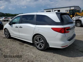 2022 Honda Odyssey Touring with VIN 5FNRL6H87NB040726, listed as a Copart auction lot 57038425 with 37,069 mi miles and Salvage title. Bid and sale history available at DreamBid. Image 2.