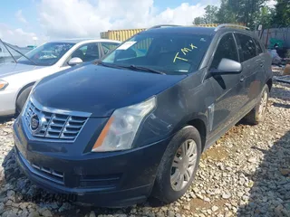 2013 Cadillac SRX Luxury Collection z VIN 3GYFNCE36DS602877, wystawiony jako IAAI lot #42305742 z przebiegiem 257 603 mil mil oraz . Historia ofert i sprzedaży dostępna na DreamBid. Obrazek 2.