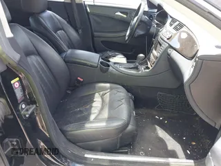 2006 Mercedes-Benz CLS 500 with VIN WDDDJ75X86A067113, listed as a IAAI auction lot 42653005 with 164,574 mi miles and . Bid and sale history available at DreamBid. Image 5.