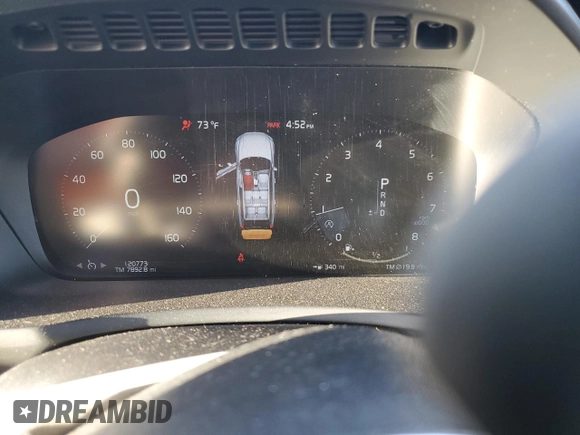 2016 Volvo XC90 T6 Momentum with VIN YV4A22PK3G1056159, listed as a Copart auction lot 47103025 with 120,773 mi miles and Salvage Title. Bid and sale history available at carsss.com. Image 9.