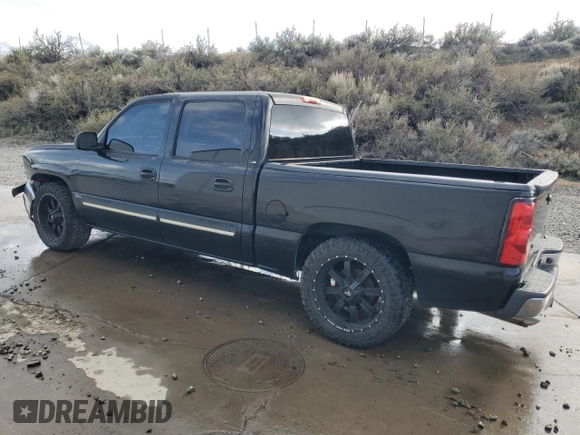 2005 Chevrolet Silverado 1500 LS with VIN 2GCEC13T551223784, listed as a Copart auction lot 51628235 with 131,773 mi miles and Salvage Title. Bid and sale history available at DreamBid. Image 2.