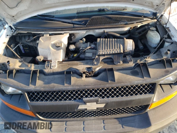 2003 Chevrolet Express Cargo with VIN 1GCFG25T331166595, listed as a Copart auction lot 88467555 with 46,303 mi miles and Salvage Title. Bid and sale history available at DreamBid. Image 12.