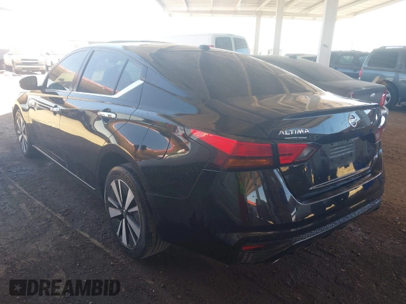 2022 Nissan Altima SV with VIN 1N4BL4DW5NN309758, listed as a IAAI auction lot 42101369 with 100,317 mi miles and . Bid and sale history available at DreamBid. Image 3.